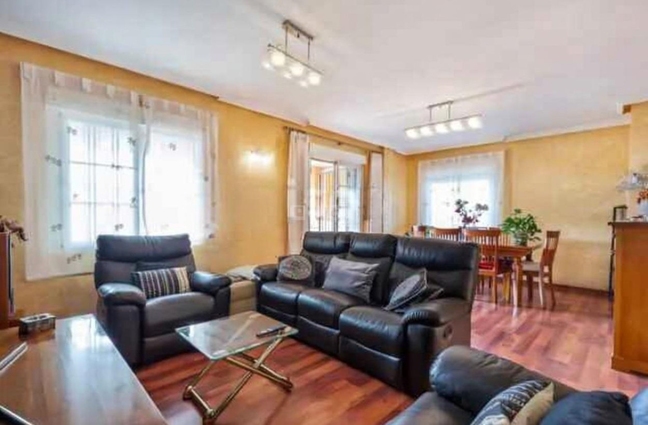 Odsprzedaż - Villa - Torrevieja - aguas nuevas