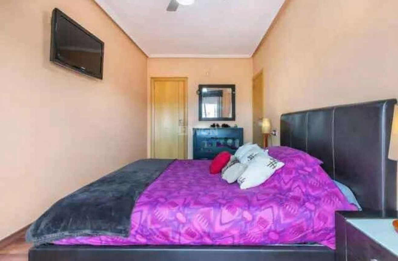 Odsprzedaż - Villa - Torrevieja - aguas nuevas