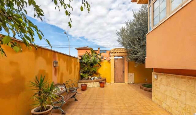 Odsprzedaż - Villa - Torrevieja - aguas nuevas