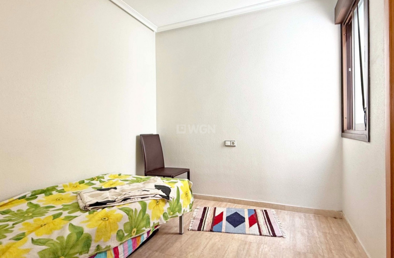 Reventa - Apartamento / piso - Torrevieja - Costa Blanca