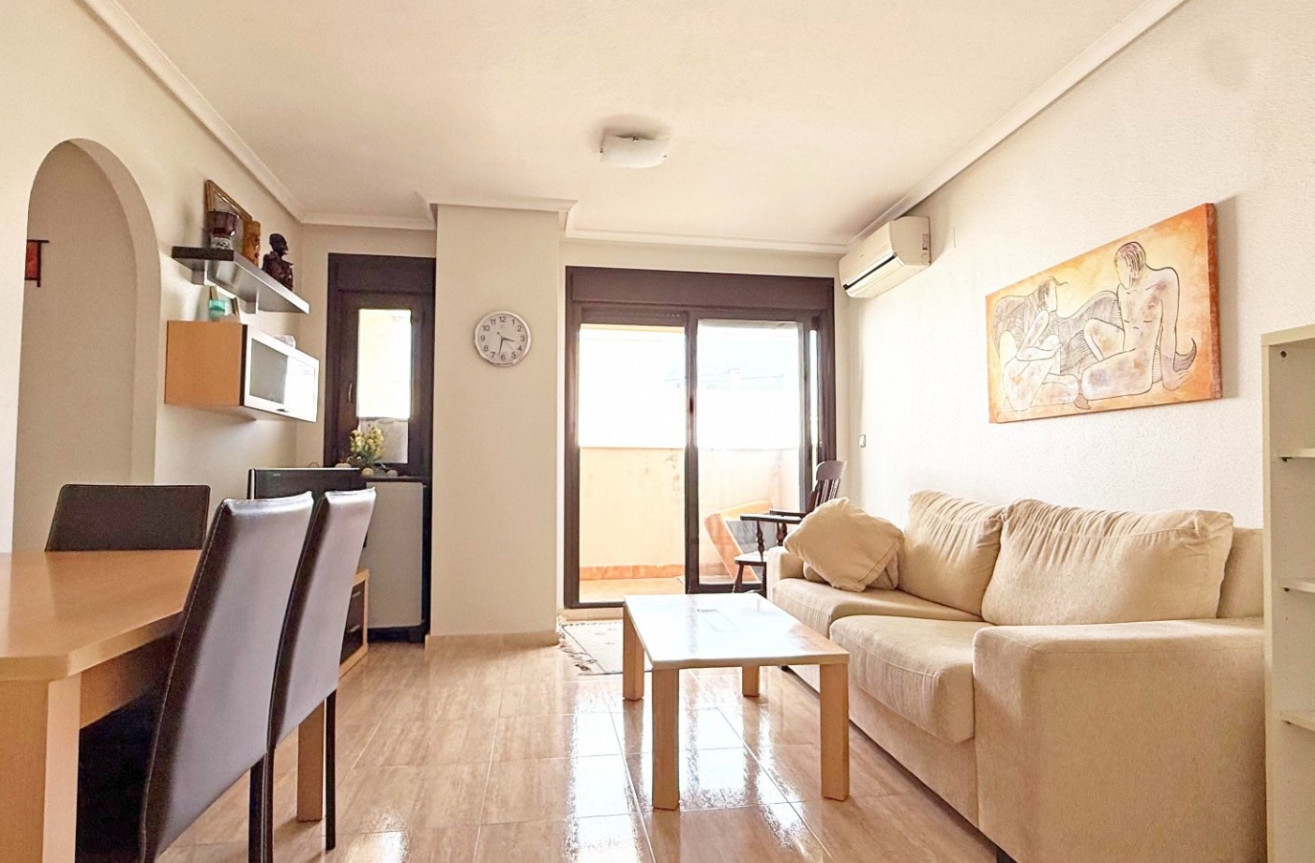 Reventa - Apartamento / piso - Torrevieja - Costa Blanca