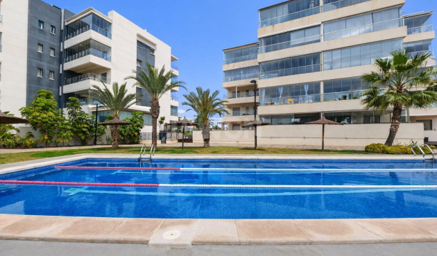 Odsprzedaż - Mieszkanie w bloku - Orihuela Costa - Villamartín