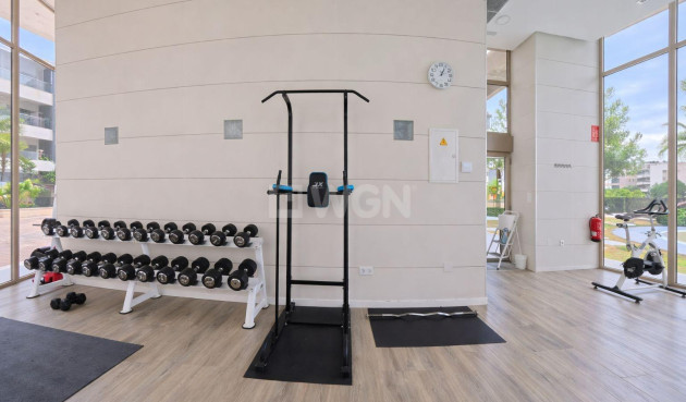 Odsprzedaż - Mieszkanie w bloku - Orihuela Costa - Villamartín