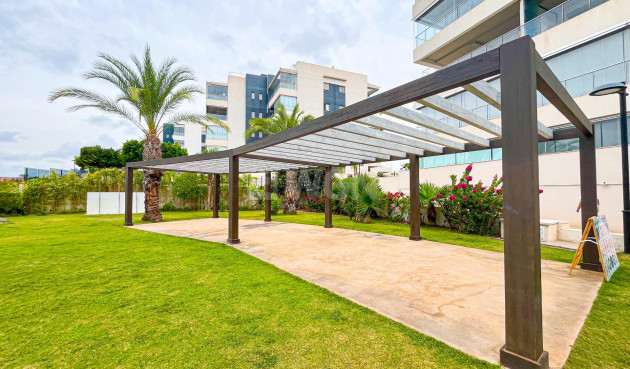 Odsprzedaż - Mieszkanie w bloku - Orihuela Costa - Villamartín