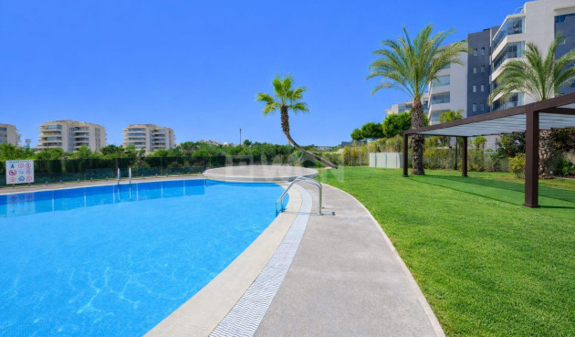 Odsprzedaż - Mieszkanie w bloku - Orihuela Costa - Villamartín