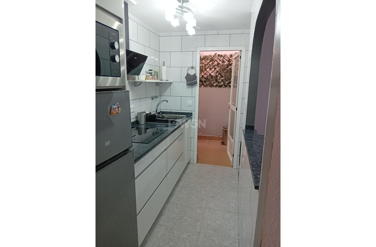 Odsprzedaż - Mieszkanie w bloku - Puerto de Mazarron - Paseo