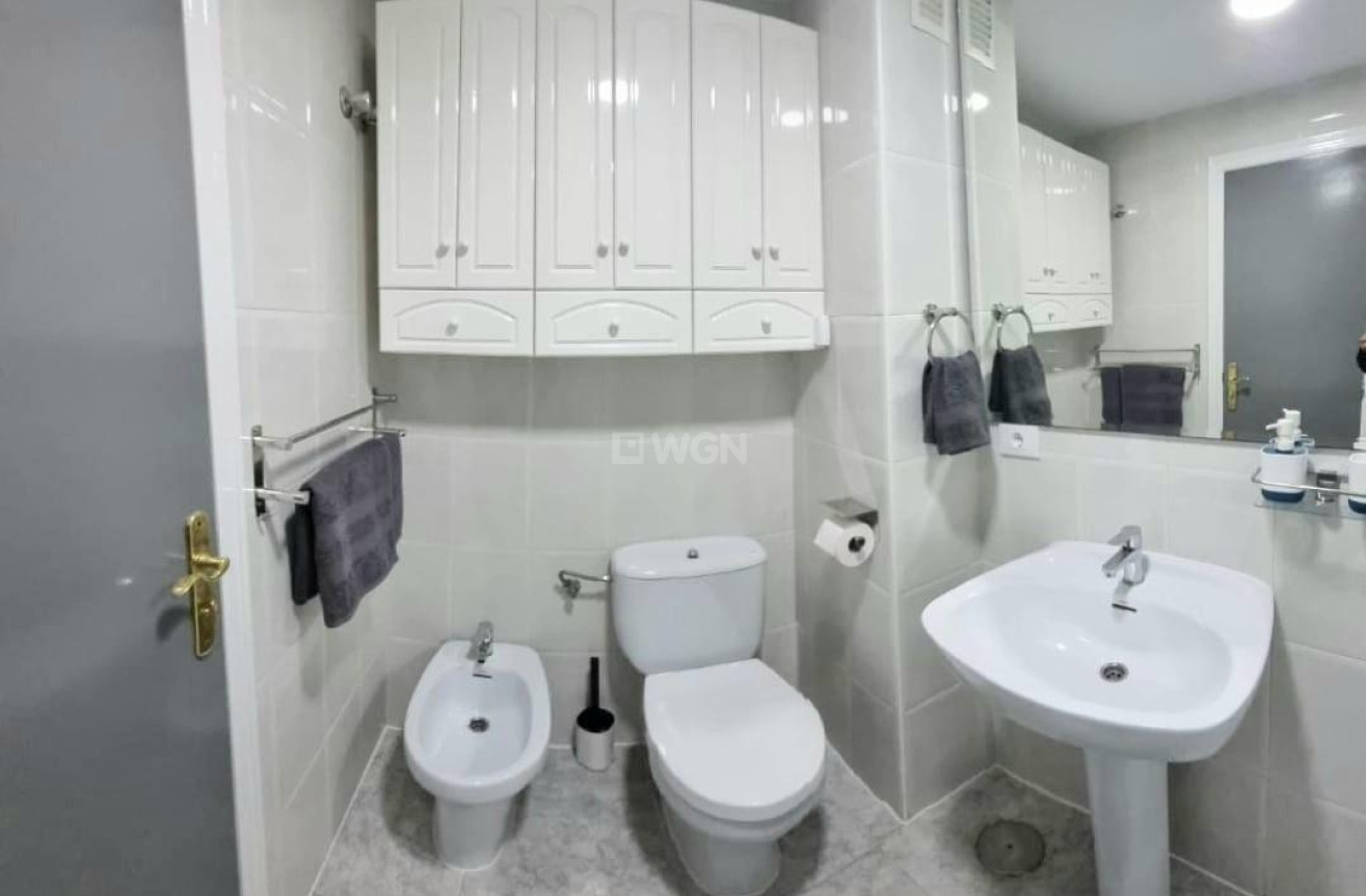 Odsprzedaż - Mieszkanie w bloku - Puerto de Mazarron - Paseo