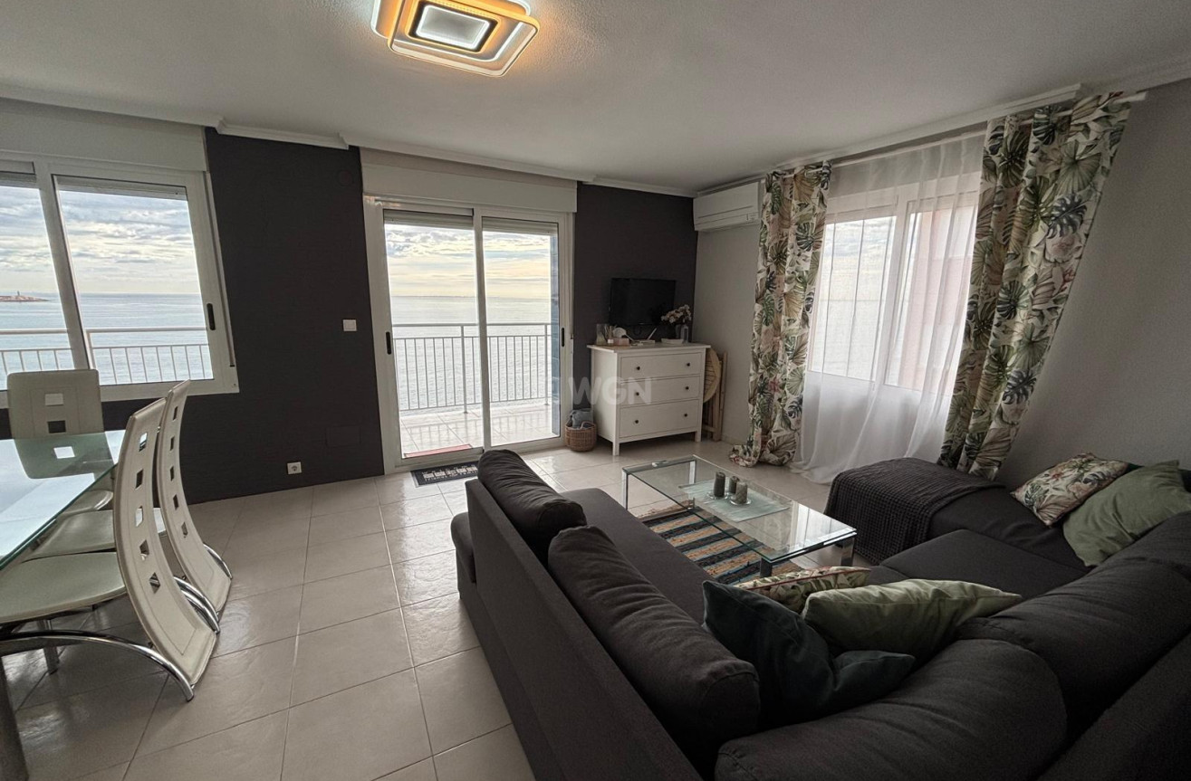 Reventa - Apartamento / piso - Torrevieja - Playa De Los Naufragos
