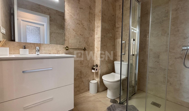 Reventa - Apartamento / piso - Torrevieja - Playa De Los Naufragos