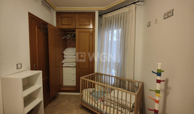 Odsprzedaż - Mieszkanie w bloku - Torrevieja - La Mata