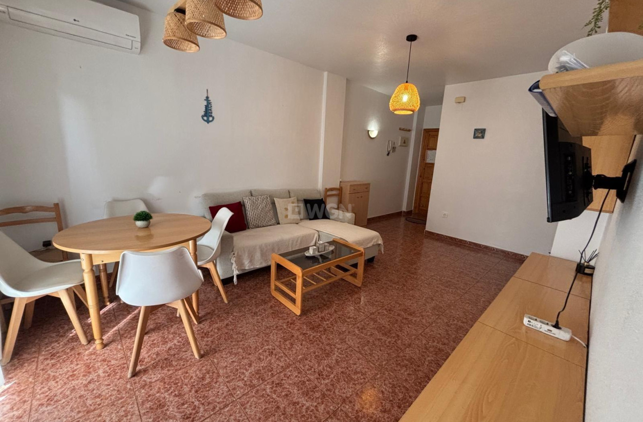Resale - Apartment / flat - Torrevieja - Playa de los Locos