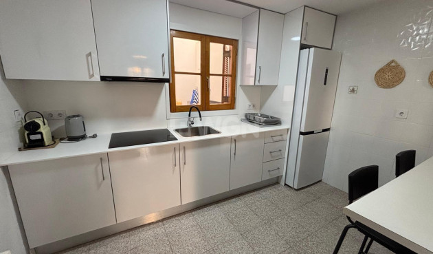 Resale - Apartment / flat - Torrevieja - Los Frutales