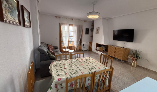 Resale - Apartment / flat - Torrevieja - Los Frutales