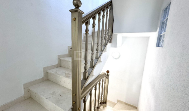 Odsprzedaż - Kamienica - Orihuela Costa - Playa Flamenca