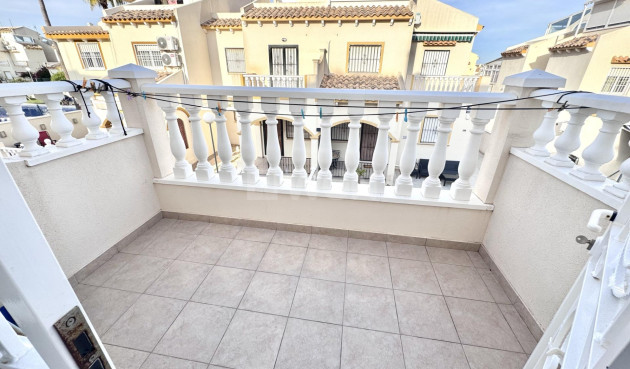 Odsprzedaż - Kamienica - Orihuela Costa - Playa Flamenca