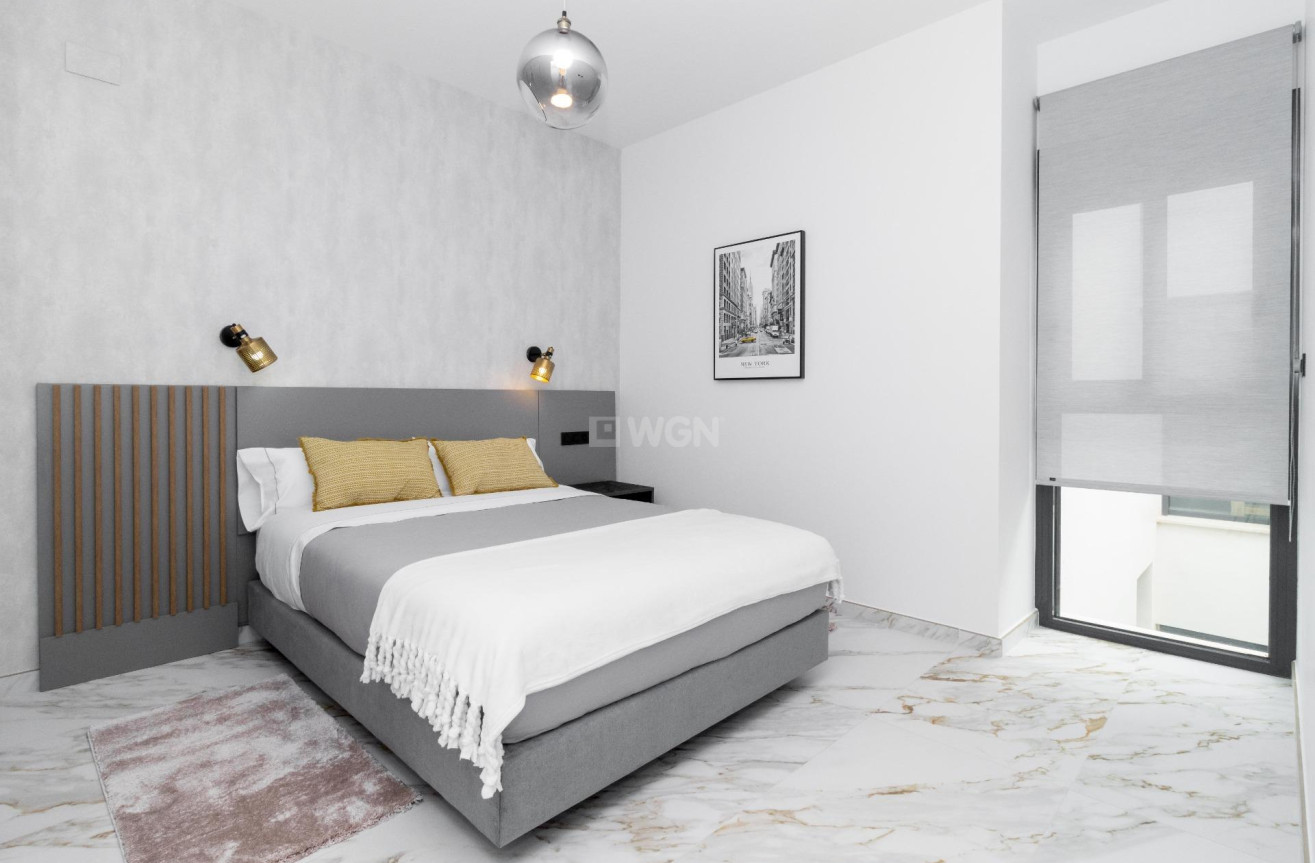 Odsprzedaż - Daszek - Guardamar del Segura - Pueblo