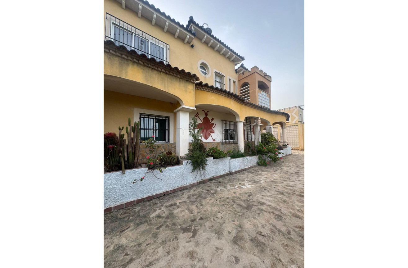 Odsprzedaż - Villa - Orihuela - La Campaneta