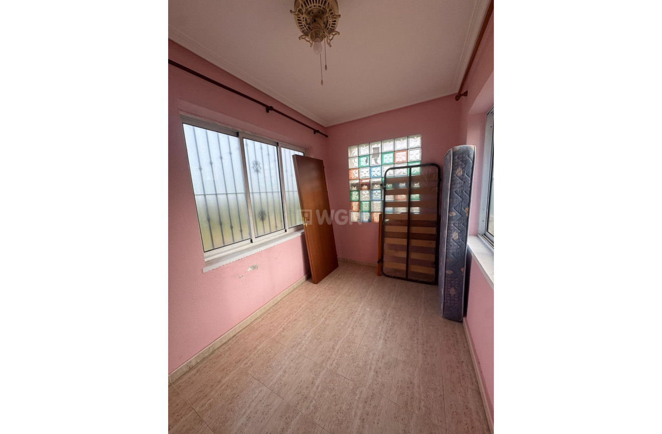 Odsprzedaż - Villa - Orihuela - La Campaneta