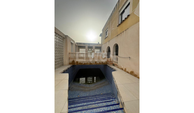 Odsprzedaż - Villa - Orihuela - La Campaneta