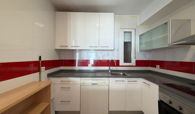 Odsprzedaż - Mieszkanie w bloku - Torrevieja - Playa de los Locos