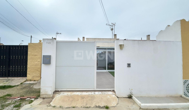 Odsprzedaż - Bungalow - Torrevieja - El Limonar