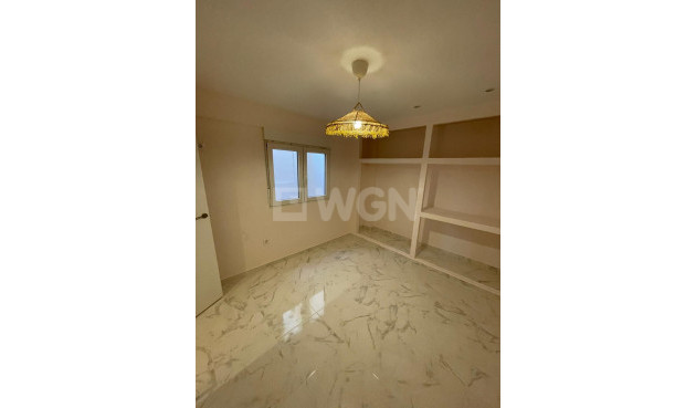 Odsprzedaż - Mieszkanie w bloku - Torrevieja - Costa Blanca