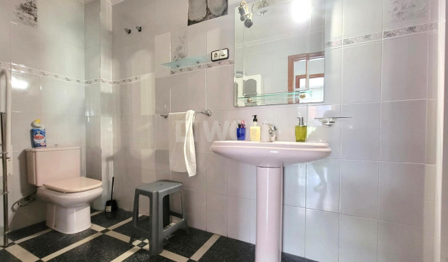 Wiederverkauf - Wohnung - Torrevieja - Centro