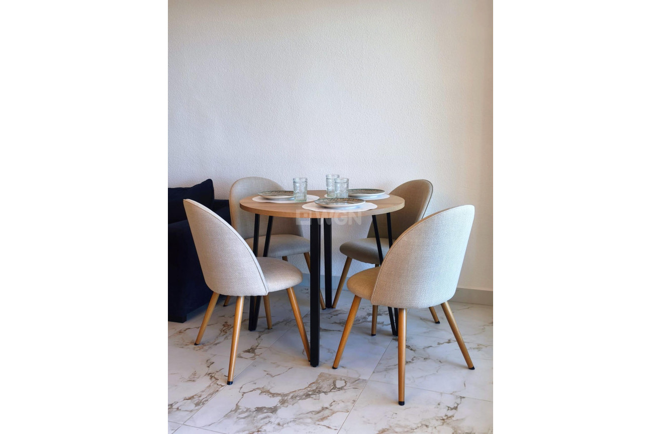 Resale - Apartment / flat - Torrevieja - Cabo Cervera