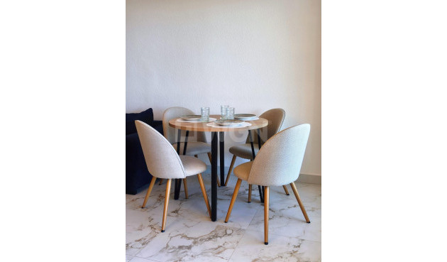 Resale - Apartment / flat - Torrevieja - Cabo Cervera