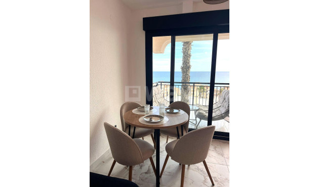 Resale - Apartment / flat - Torrevieja - Cabo Cervera