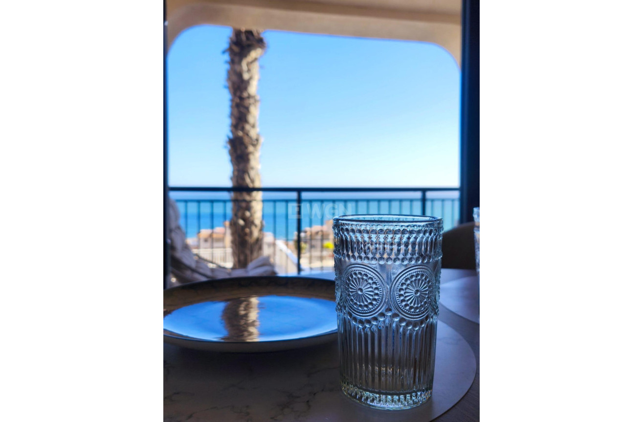 Resale - Apartment / flat - Torrevieja - Cabo Cervera