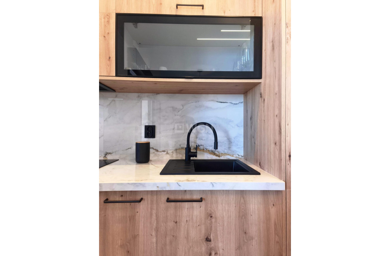 Resale - Apartment / flat - Torrevieja - Cabo Cervera