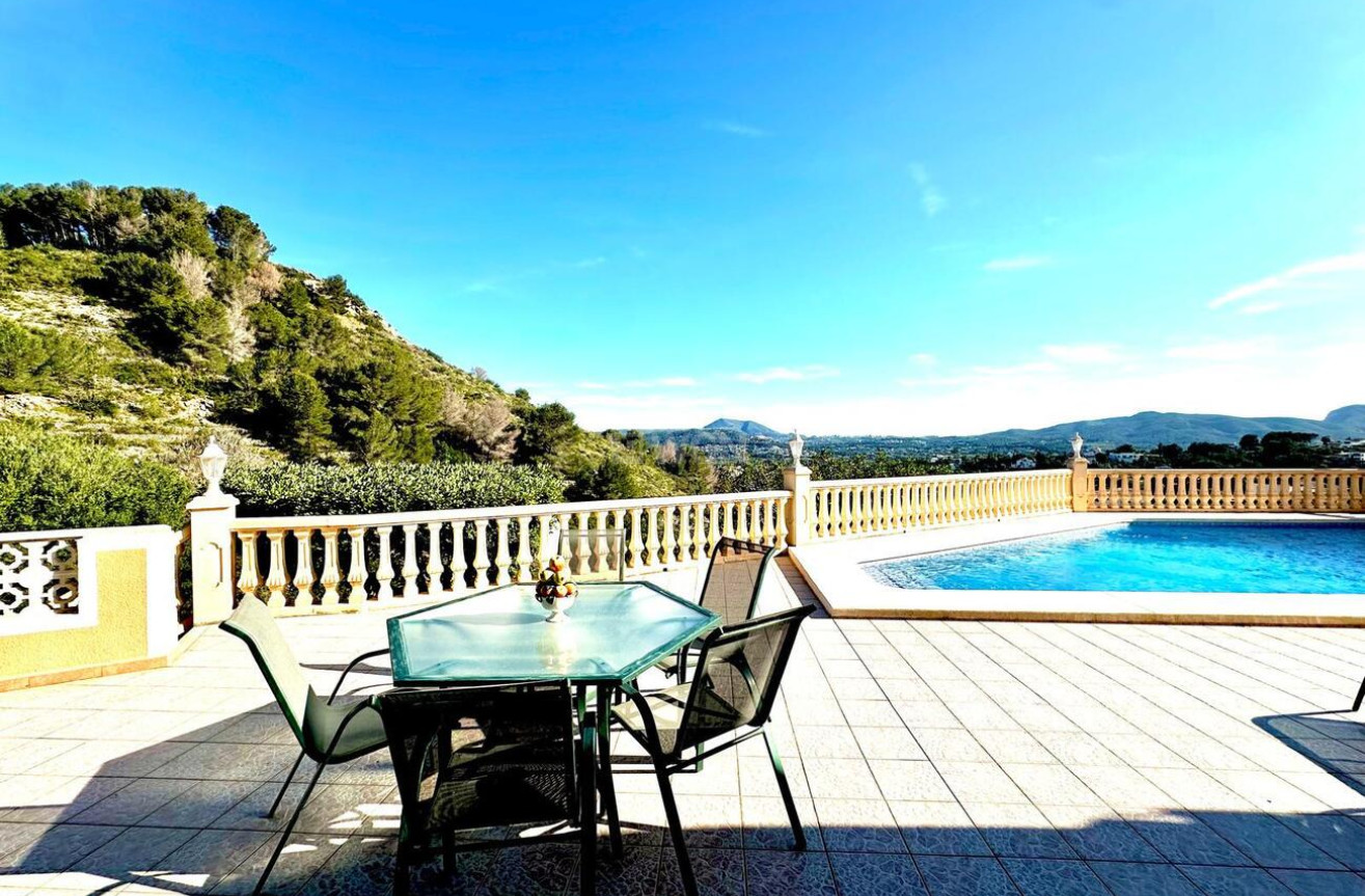 Odsprzedaż - Villa - Jávea - Costa Blanca