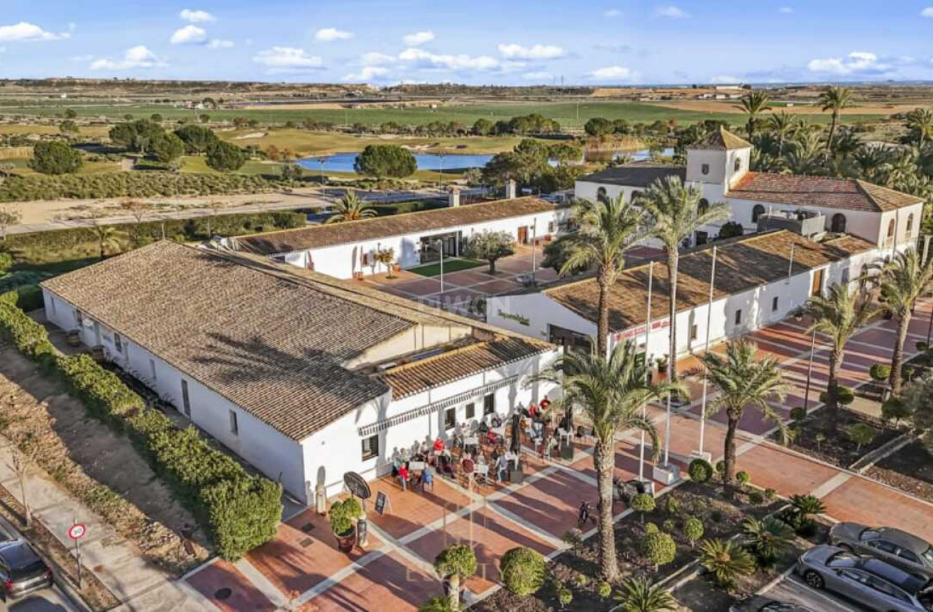 Odsprzedaż - Mieszkanie w bloku - Hacienda Riquelme Golf Resort - Inland