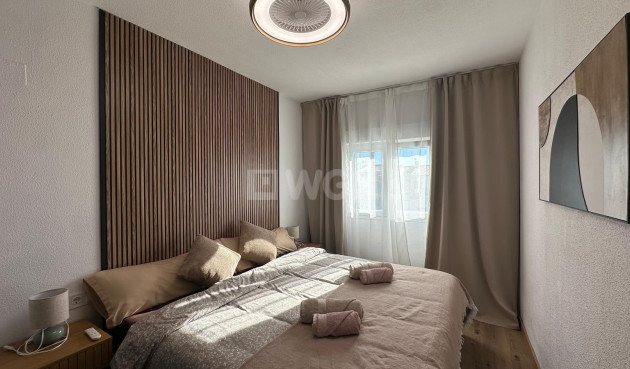 Odsprzedaż - Bungalow - Torrevieja - Los Balcones - Los Altos del Edén