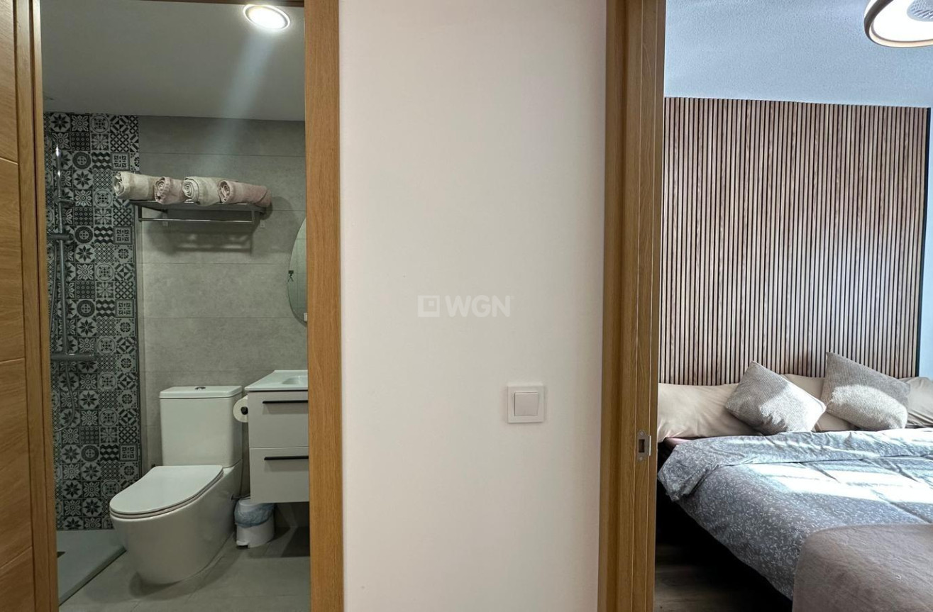 Odsprzedaż - Bungalow - Torrevieja - Los Balcones - Los Altos del Edén