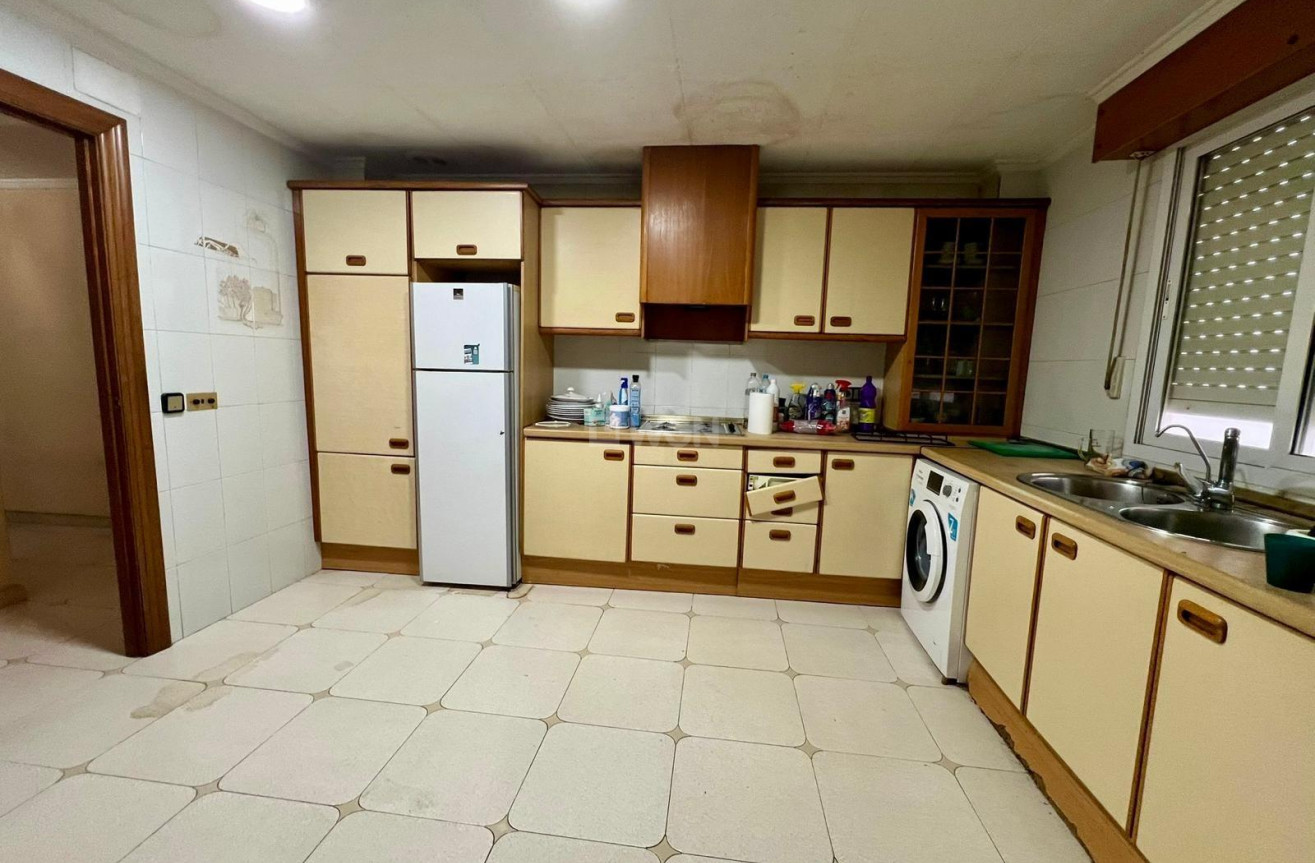 Wiederverkauf - Wohnung - Torrevieja - Centro