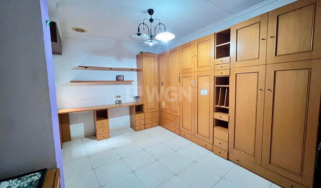 Wiederverkauf - Wohnung - Torrevieja - Centro