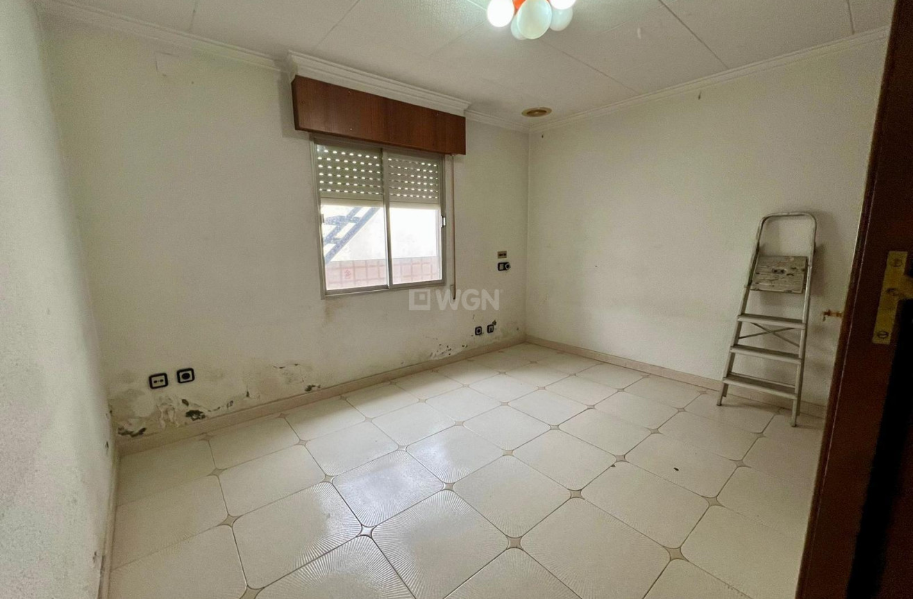 Wiederverkauf - Wohnung - Torrevieja - Centro