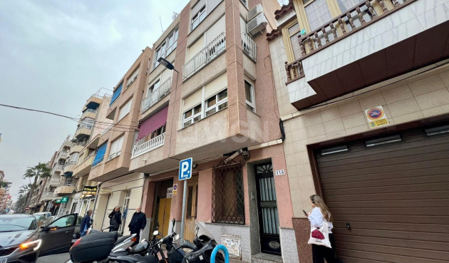 Wiederverkauf - Wohnung - Torrevieja - Centro