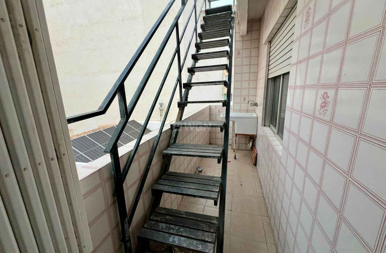 Wiederverkauf - Wohnung - Torrevieja - Centro