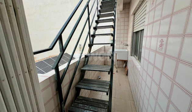 Wiederverkauf - Wohnung - Torrevieja - Centro