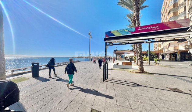 Wiederverkauf - Wohnung - Torrevieja - Centro