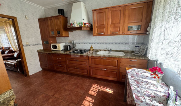 Odsprzedaż - Villa - Playa Flamenca - Costa Blanca