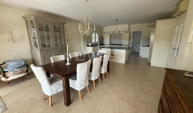 Odsprzedaż - Villa - Playa Flamenca - Costa Blanca