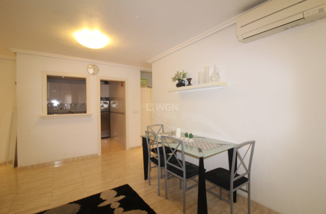 Resale - Apartment / flat - Torrevieja - Centro
