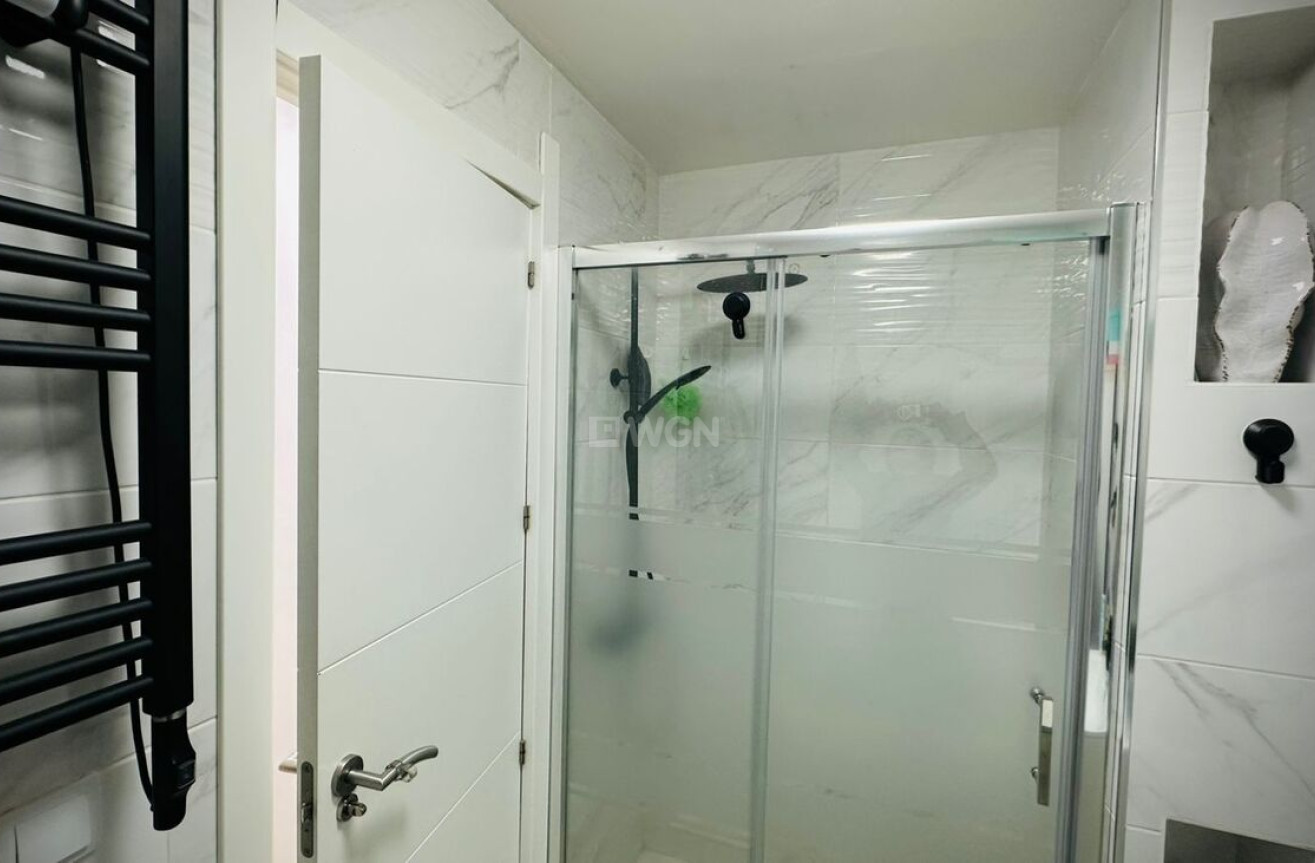 Resale - Apartment / flat - Alicante - Las Viñas