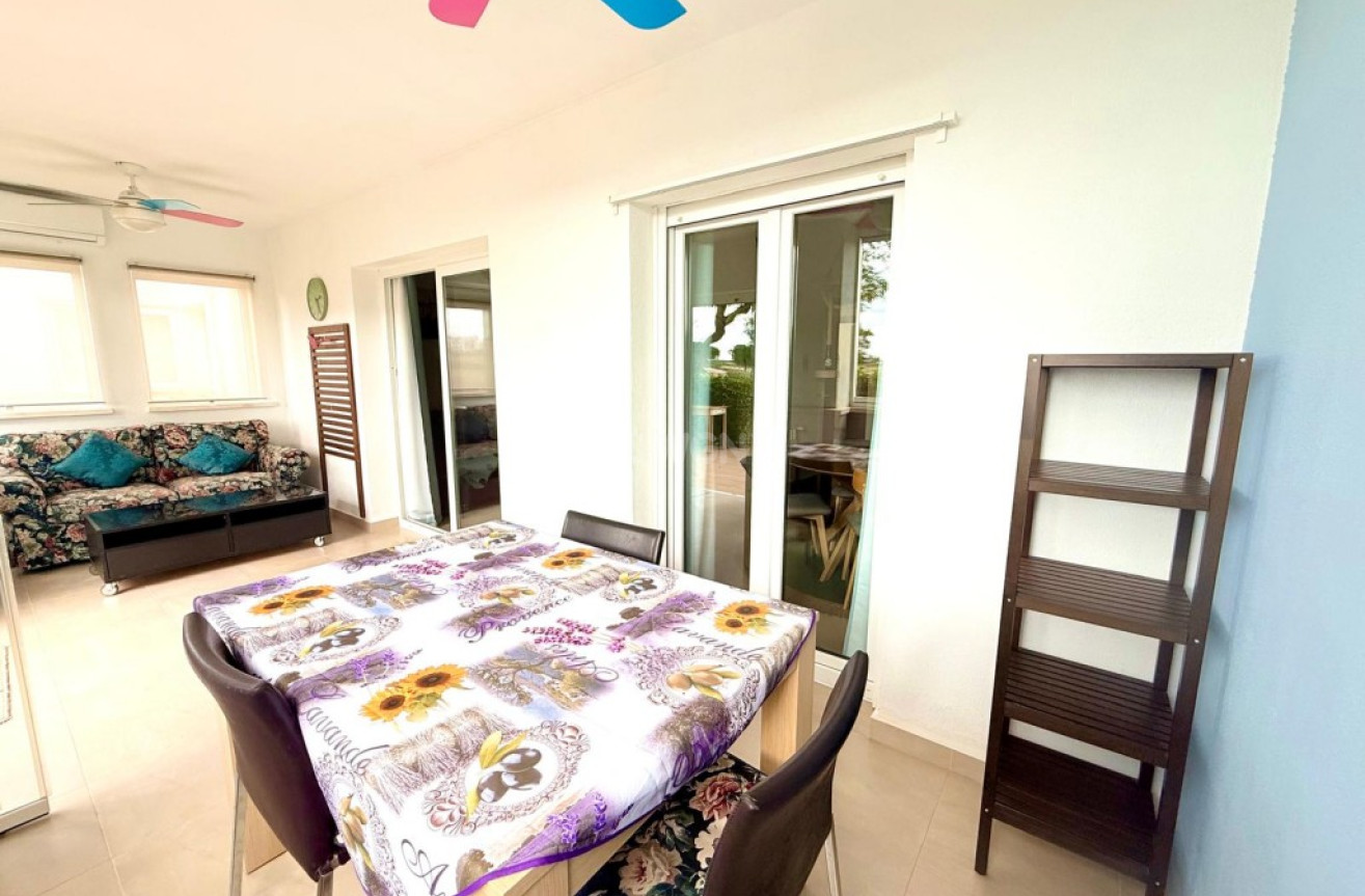 Odsprzedaż - Mieszkanie w bloku - Hacienda Riquelme Golf Resort - Inland