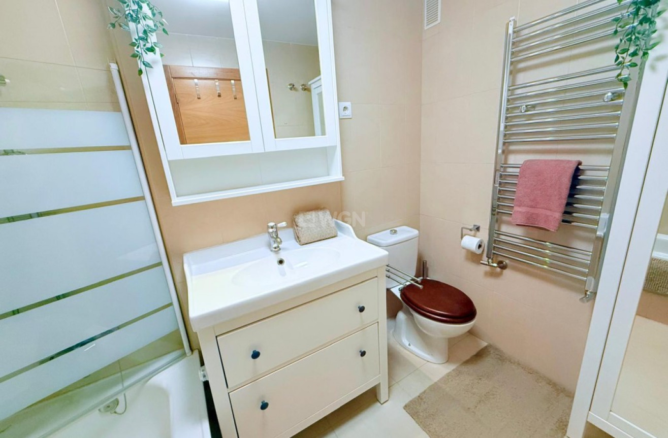 Odsprzedaż - Mieszkanie w bloku - Hacienda Riquelme Golf Resort - Inland