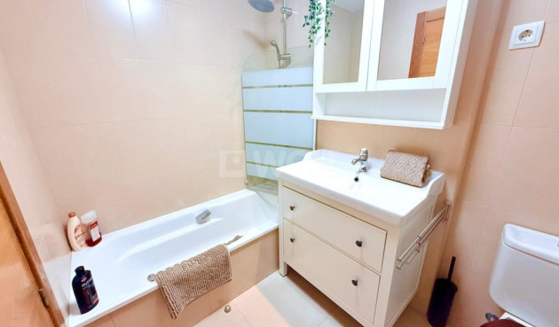 Odsprzedaż - Mieszkanie w bloku - Hacienda Riquelme Golf Resort - Inland